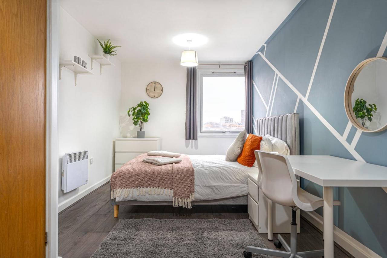 Jkg Property Solutions Presents Cosy City Apartment Ковентри Экстерьер фото